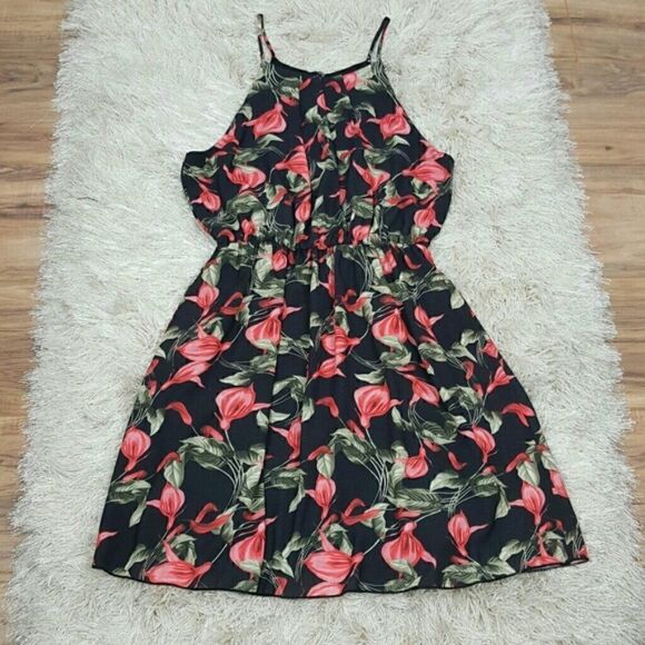 Style Rack Women's Fit & Flare Dress Flower Print  Size Medium Halter Neck - Picture 5 of 7